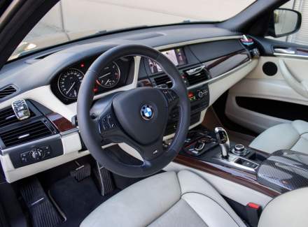 BMW - X5