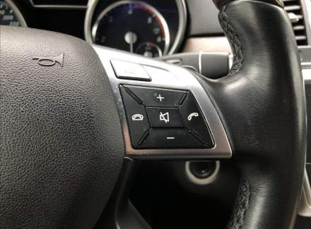 Mercedes-Benz - M-class