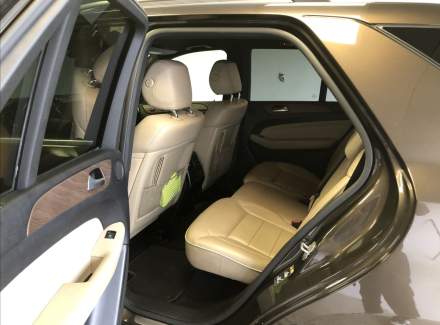 Mercedes-Benz - M-class