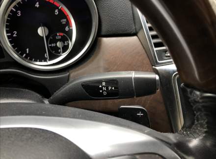 Mercedes-Benz - M-class