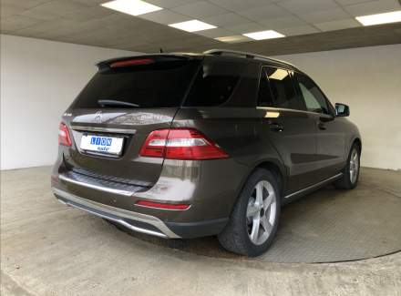 Mercedes-Benz - M-class