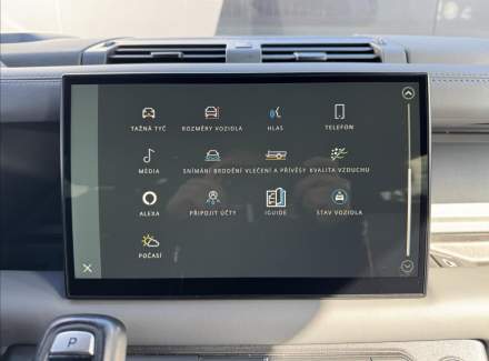 Land Rover - Defender