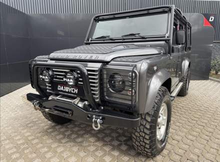 Land Rover - Defender