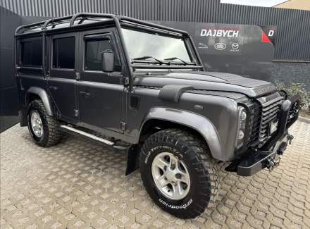 Land Rover - Defender