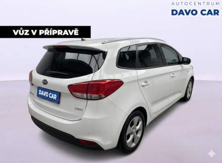Kia - Carens