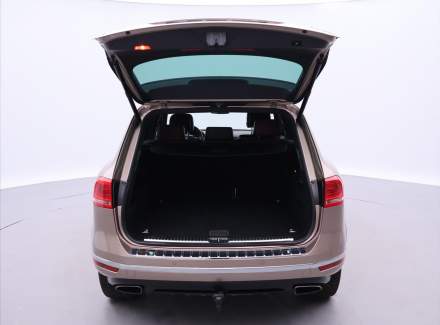 Volkswagen - Touareg