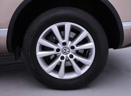 Volkswagen - Touareg