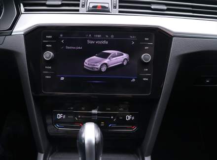 Volkswagen - Passat