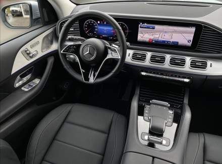 Mercedes-Benz - GLE