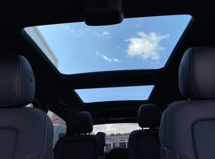 Mercedes-Benz - V-class