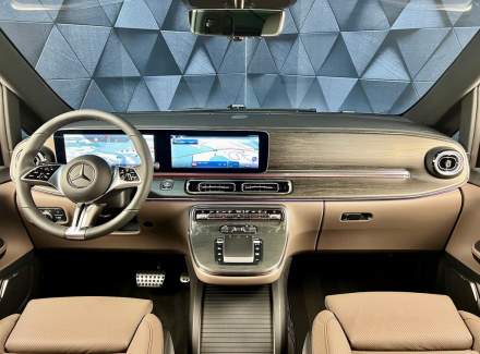 Mercedes-Benz - V-class