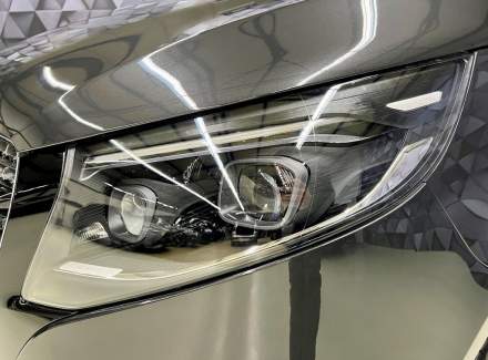 Mercedes-Benz - V-class