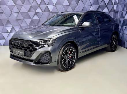 Audi - Q8
