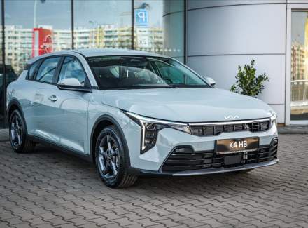 Kia - K4
