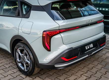 Kia - K4