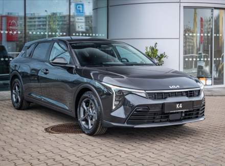 Kia - K4