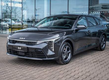 Kia - K4