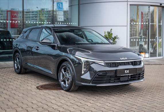 Kia - K4