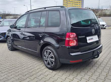 Volkswagen - Touran