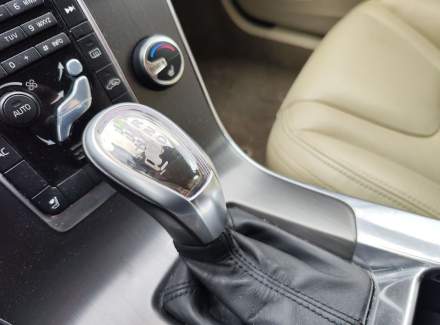 Volvo - V60