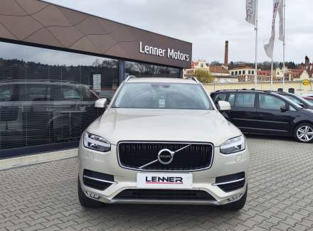 Volvo - XC90