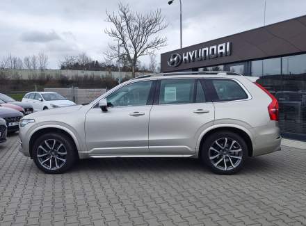 Volvo - XC90