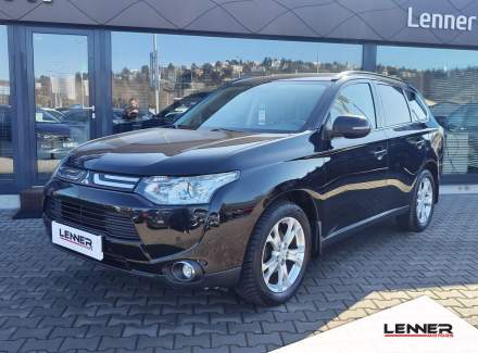 Mitsubishi - Outlander