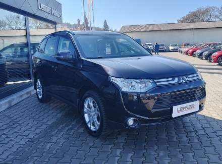 Mitsubishi - Outlander