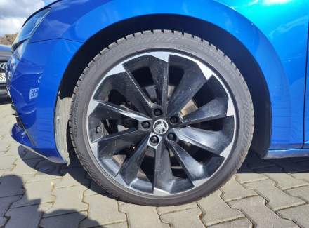 Škoda - Superb
