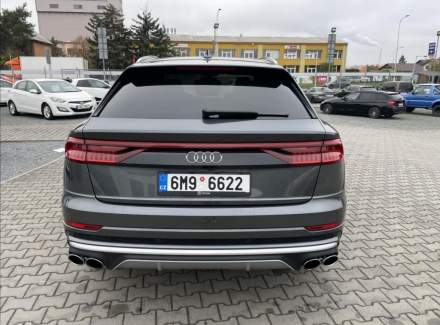 Audi - SQ8