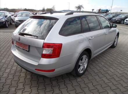 Škoda - Octavia