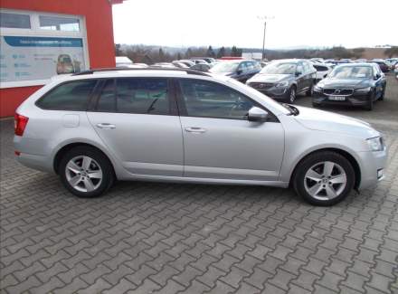 Škoda - Octavia