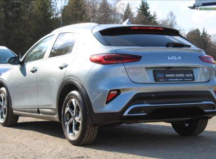 Kia - XCeed