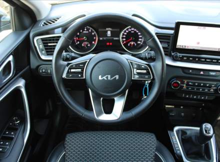 Kia - XCeed