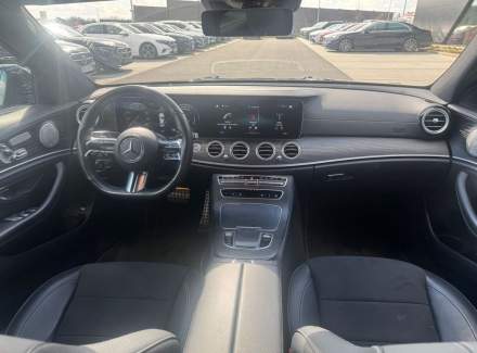 Mercedes-Benz - E-class