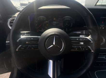 Mercedes-Benz - E-class