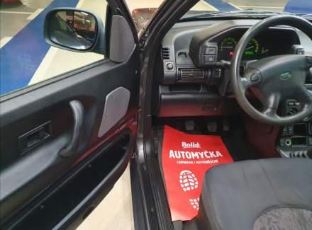 Land Rover - Freelander