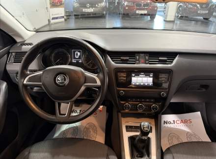 Škoda - Octavia