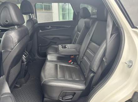 Kia - Sorento