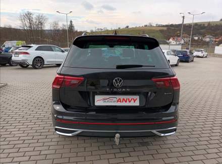 Volkswagen - Tiguan
