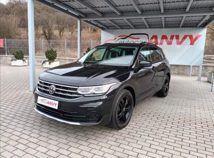 Volkswagen - Tiguan