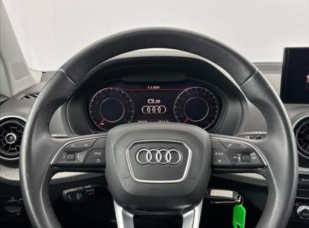 Audi - Q2
