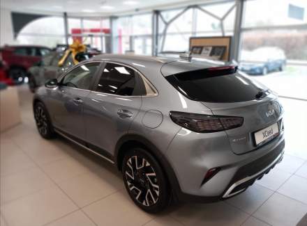 Kia - XCeed