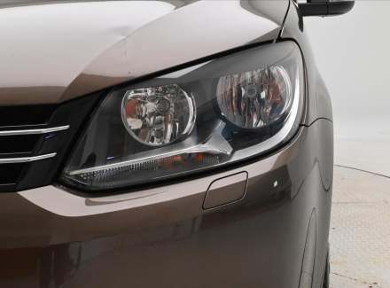 Volkswagen - Touran