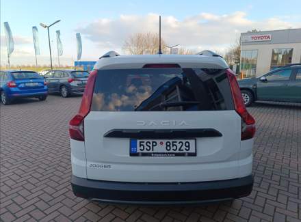 Dacia - Jogger