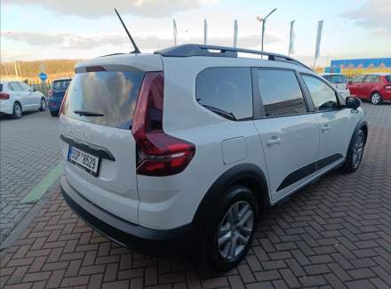 Dacia - Jogger