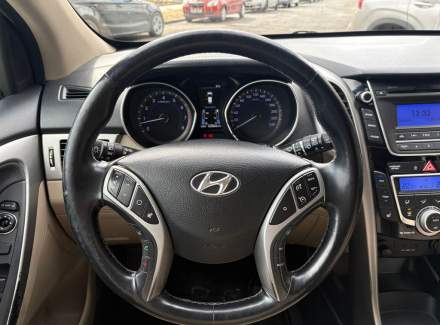 Hyundai - i30
