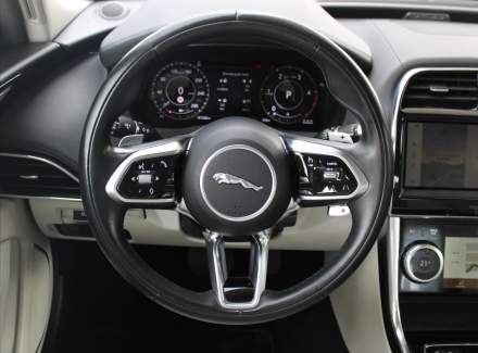 Jaguar - XE