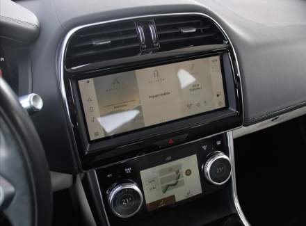 Jaguar - XE