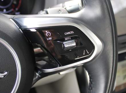Jaguar - XE